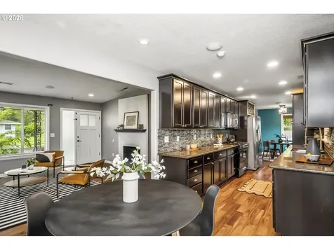 414 SE 153rd Avenue Portland OR 97233