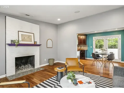 414 SE 153rd Avenue Portland OR 97233