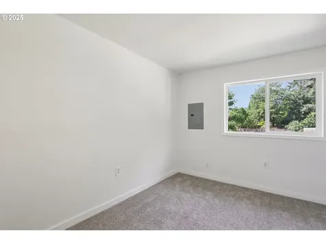 3718 NE Everett Street Camas WA 98607