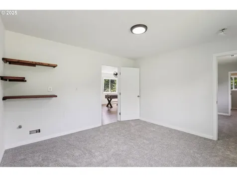 3718 NE Everett Street Camas WA 98607