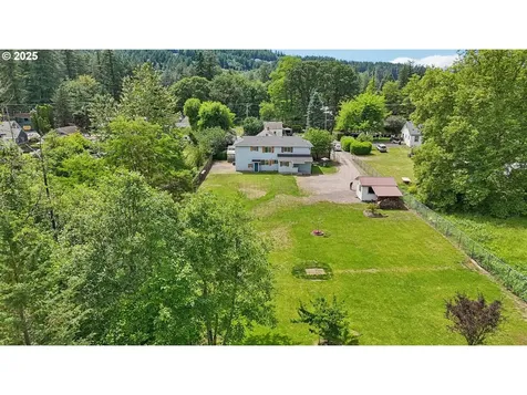 3718 NE Everett Street Camas WA 98607