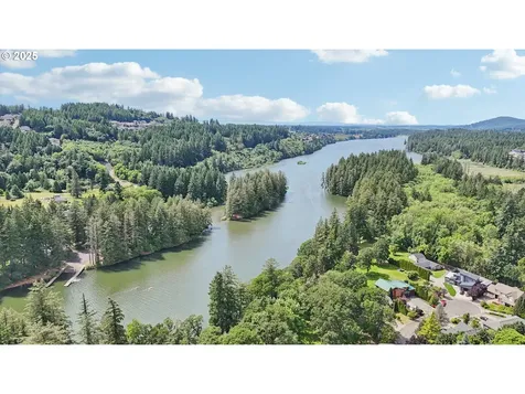 3718 NE Everett Street Camas WA 98607