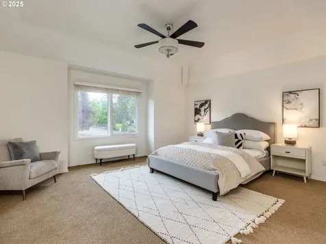 14066 Edenberry Drive Lake Oswego OR 97035