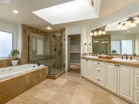 14066 Edenberry Drive Lake Oswego OR 97035