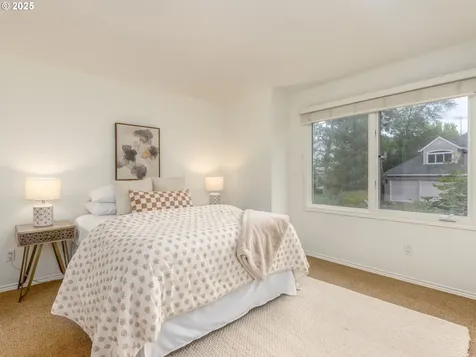 14066 Edenberry Drive Lake Oswego OR 97035