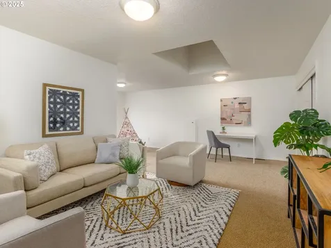 14066 Edenberry Drive Lake Oswego OR 97035