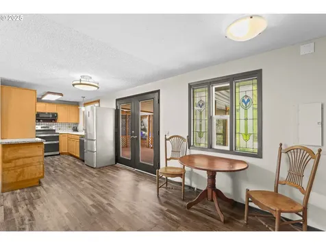 9902 NE Oakhurst Drive Vancouver WA 98662