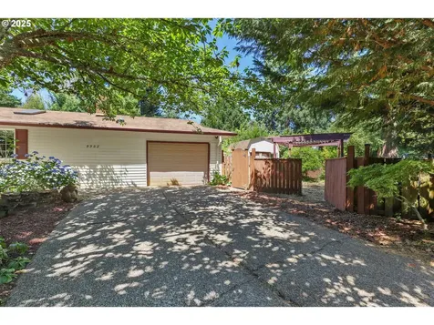 9902 NE Oakhurst Drive Vancouver WA 98662