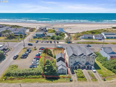 552 Highway 101 Rockaway Beach OR 97136