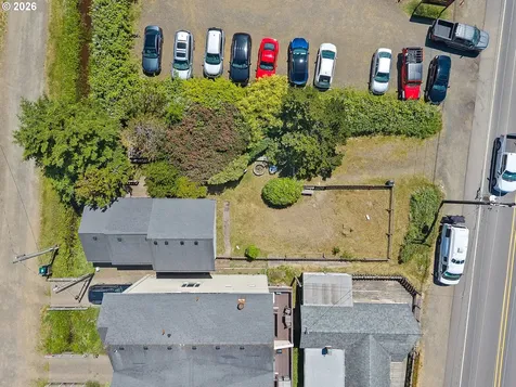 552 Highway 101 Rockaway Beach OR 97136
