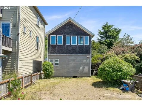 552 Highway 101 Rockaway Beach OR 97136