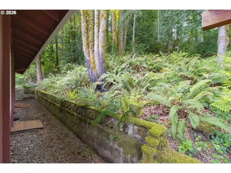 4520 NW Barnes Road Portland OR 97210