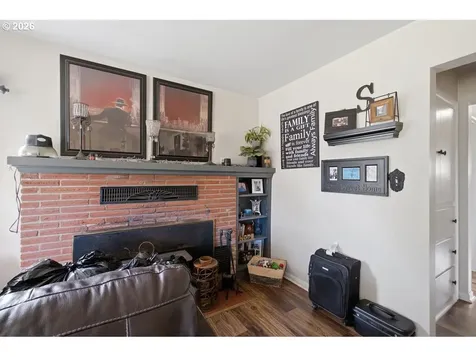 21095 Savage Road Sheridan OR 97378