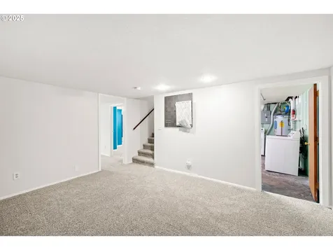6120 NE 10th Avenue Portland OR 97211
