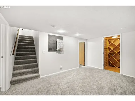 6120 NE 10th Avenue Portland OR 97211