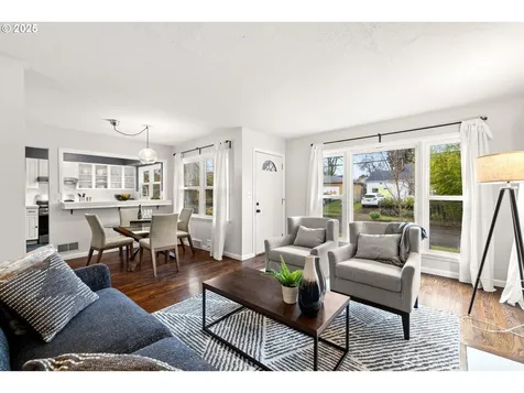 6120 NE 10th Avenue Portland OR 97211