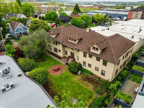 1830 NW 23rd Place Portland OR 97210