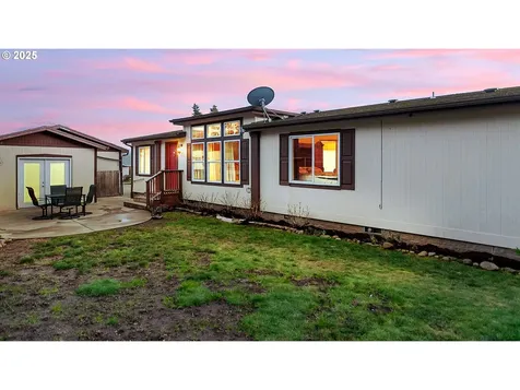 610 May Street Molalla OR 97038
