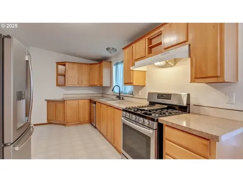 610 May Street Molalla OR 97038