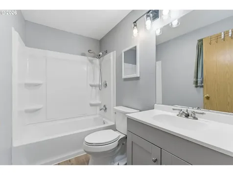 181 Decatur Drive Kelso WA 98626