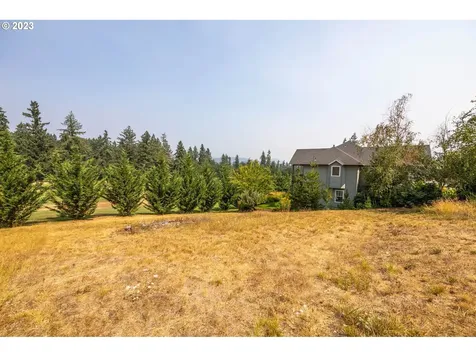 980 Holly Avenue Cottage Grove OR 97424