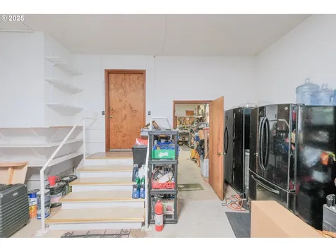 448 Strawberry Loop Sweet Home OR 97386