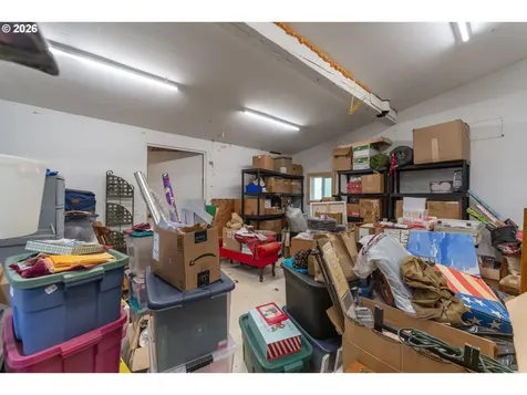 60045 NW Railroad Avenue Timber OR 97144