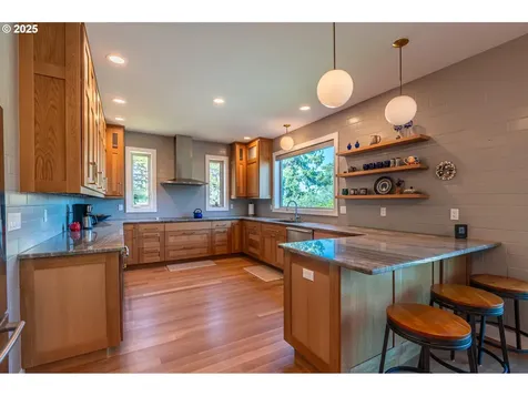 98 Harlem Street SE Bandon OR 97411