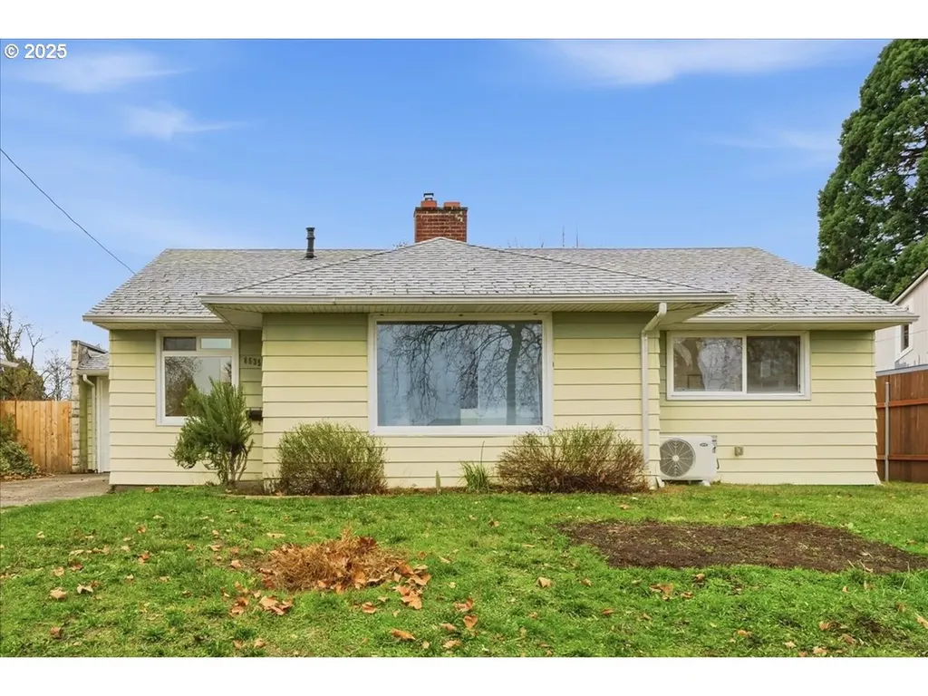 8535 SE Stephens Street Portland OR 97216