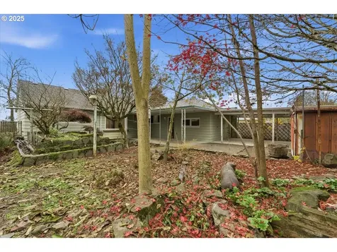 8535 SE Stephens Street Portland OR 97216