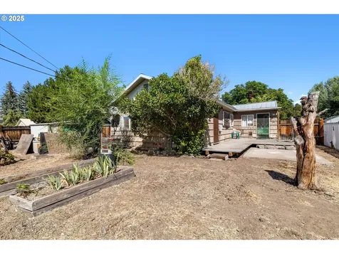 306 SE Dunham Street Prineville OR 97754