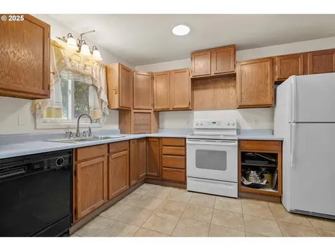306 SE Dunham Street Prineville OR 97754