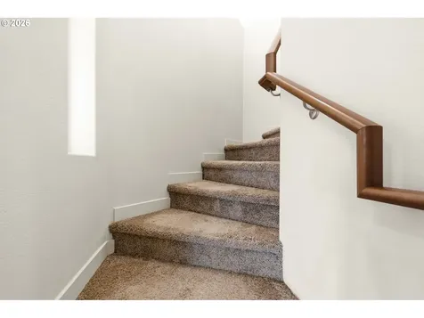 5704 NE 47th Street Vancouver WA 98661