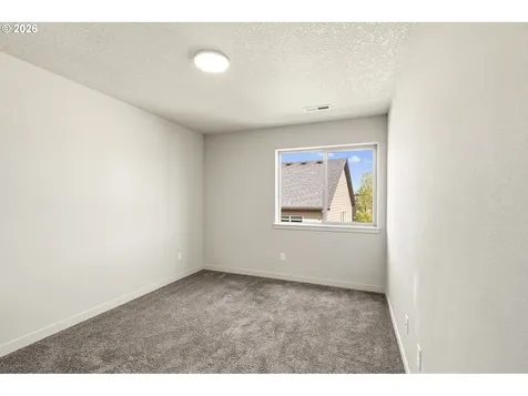 5704 NE 47th Street Vancouver WA 98661