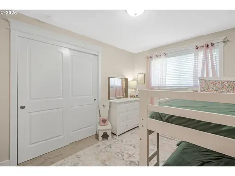 1300 N Sitka Avenue Newberg OR 97132