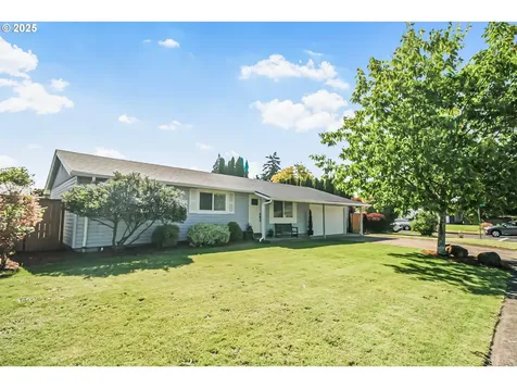 1300 N Sitka Avenue Newberg OR 97132