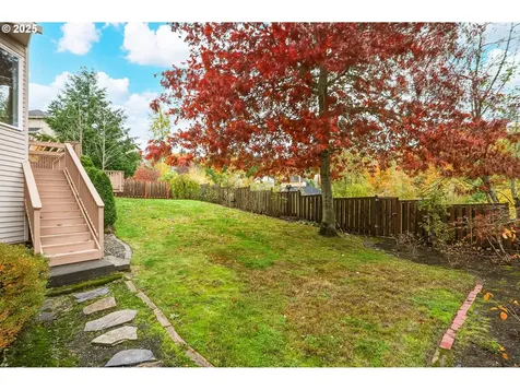 8722 NW Benson Street Portland OR 97229