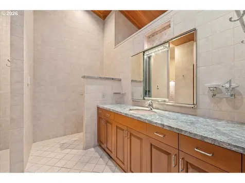 2815 Arrowhead Court Lake Oswego OR 97034