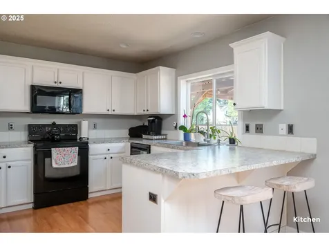 2322 N Irvine Street Cornelius OR 97113