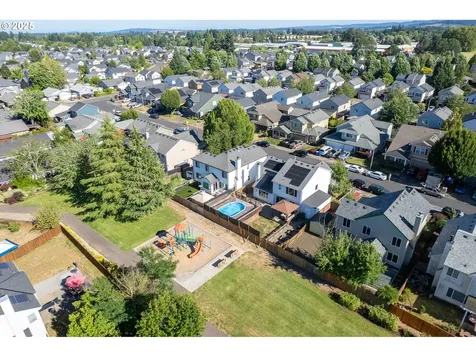 2322 N Irvine Street Cornelius OR 97113