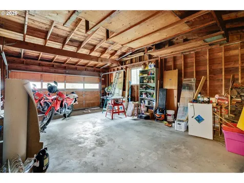 9080 NW Kearney Street Portland OR 97229