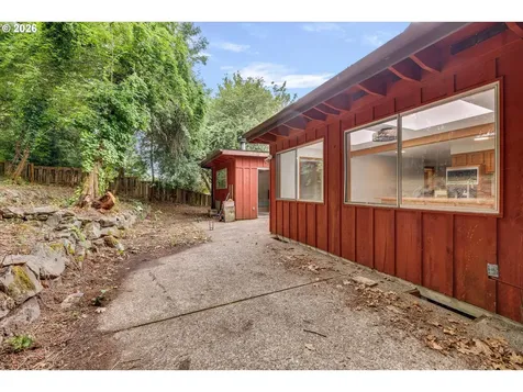9080 NW Kearney Street Portland OR 97229