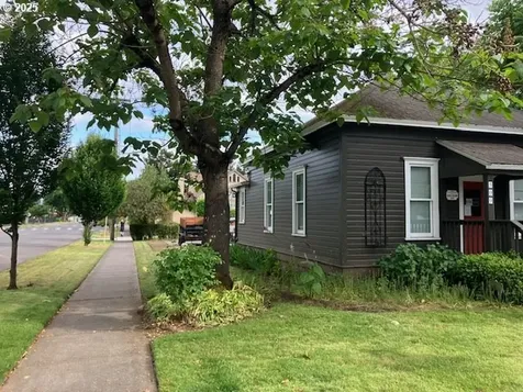 509 NW 3rd Avenue Canby OR 97013