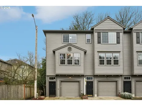 4818 SW 2nd Court Portland OR 97239