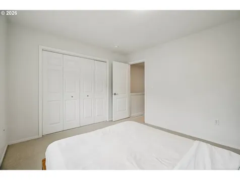 4818 SW 2nd Court Portland OR 97239
