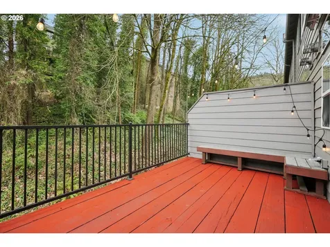 4818 SW 2nd Court Portland OR 97239
