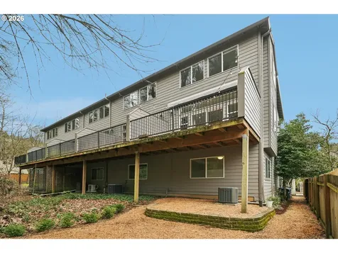 4818 SW 2nd Court Portland OR 97239