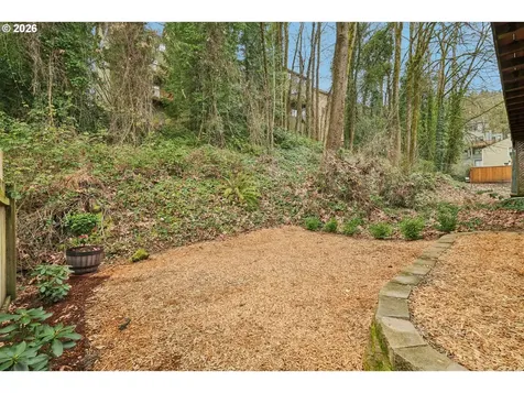 4818 SW 2nd Court Portland OR 97239