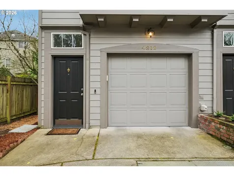 4818 SW 2nd Court Portland OR 97239