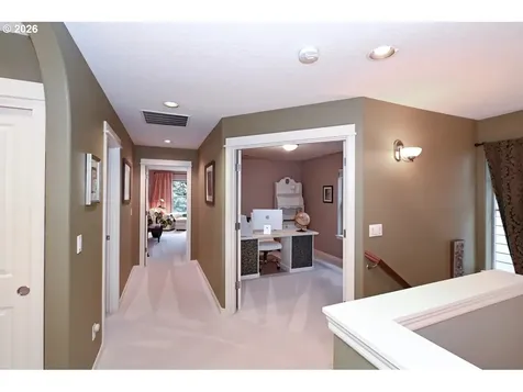 7798 SW Alder Street Portland OR 97224